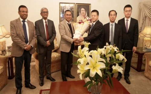 তারেক রহমানের সাথে চীনের রাষ্ট্রদূত এর সাক্ষাৎ